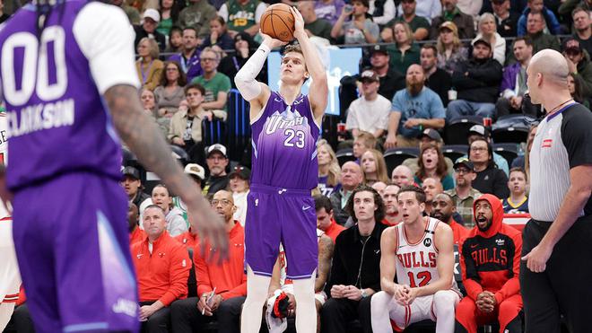 欧洲篮球巨星组队友谊赛球员技艺大放异彩